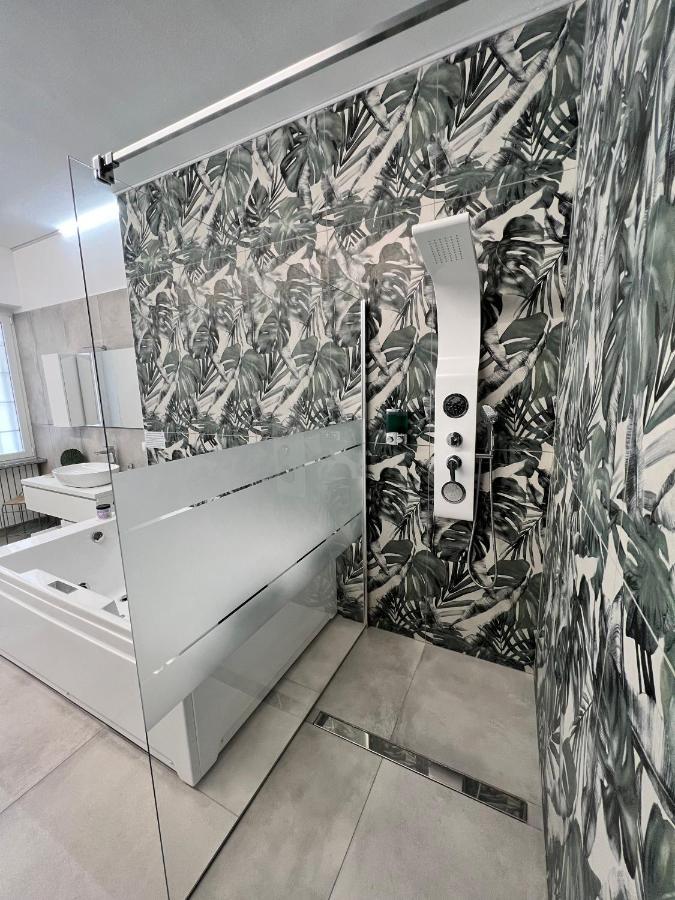 Apartamento Ca Foscari Harmony Jacuzzi Milán Exterior foto