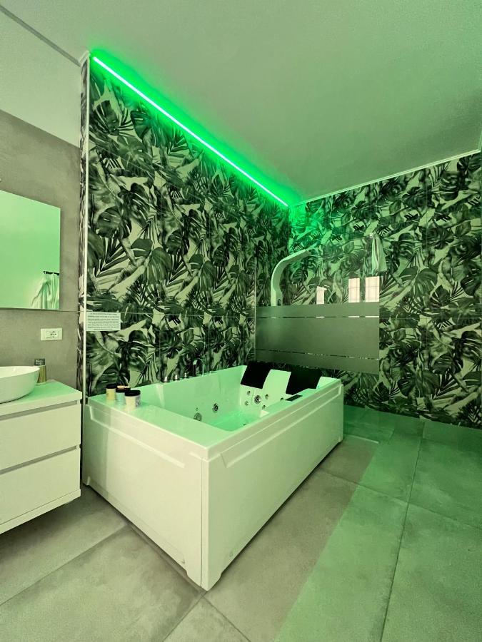 Apartamento Ca Foscari Harmony Jacuzzi Milán Exterior foto
